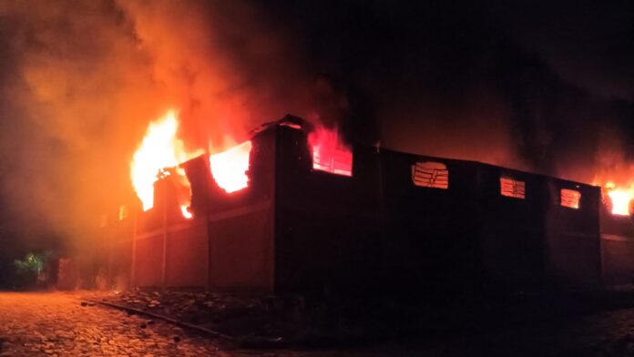 Incêndio no Bairro Alvorada em Ijuí; veja o vídeo