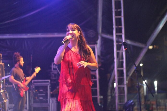 62b84d31-bb2c-4b5d-9e0f-c3ab0217efd8 LISLIE lança disco “Fogo & Aguaceiro” no Cine Theatro Brasil de Câmara