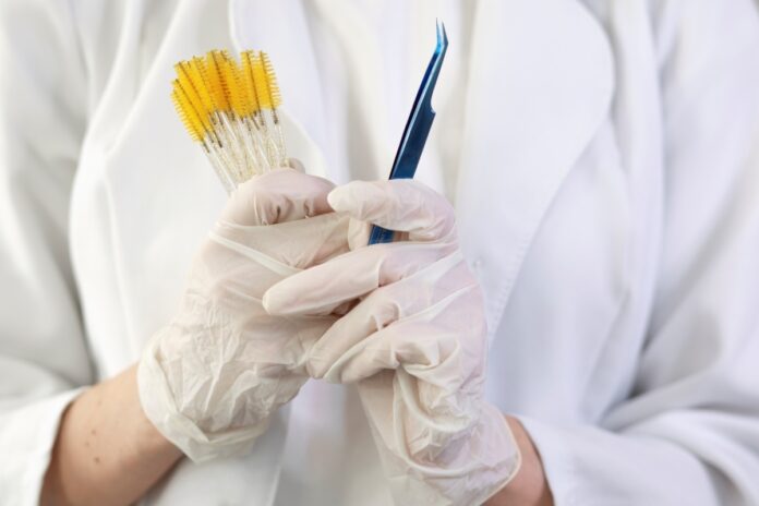 68900767-5d94-42a7-a56c-f1a97fa3c12d-1 Escovas técnicas apoiam a higiene no setor farmacêutico