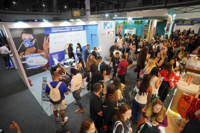 ad8bb41f-c5fa-4913-8119-3049e1388f7f-1 NEEX 2025 impulsiona negócios no mercado de suplementos