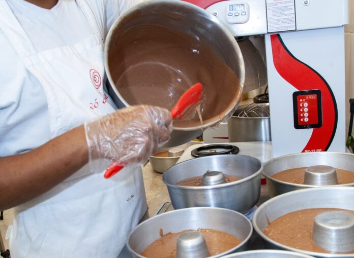 fdbe36da-99ad-4bd9-b2cf-3c46a2cfc4bc-1 Fábrica de Bolo Vó Alzira lança linha de Bolos Cuca