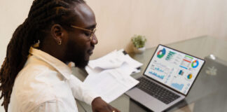 Educação financeira melhora a saúde mental dos colaboradores Educação financeira melhora a saúde mental dos colaboradores